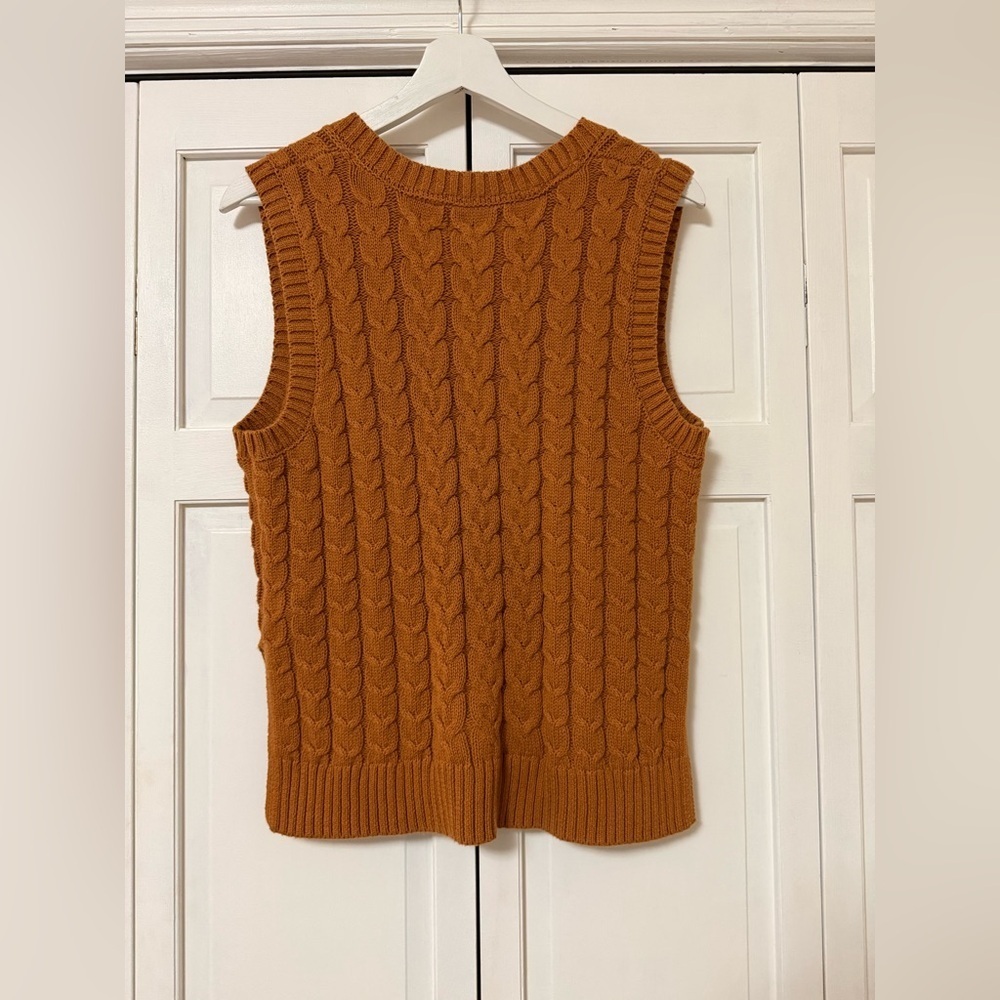 Cupcakes and Cashmere Burnt Orange Brown Cable Knit Sweater Vest Academia - Picture 3 of 7